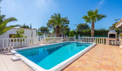 Revente - Villa - Orihuela - Orihuela Costa