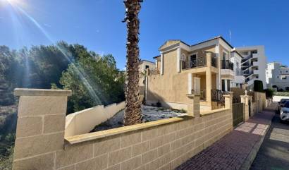 Revente - Villa - Orihuela