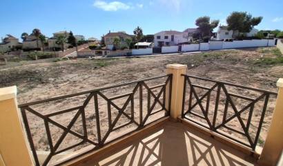 Revente - Villa - Orihuela