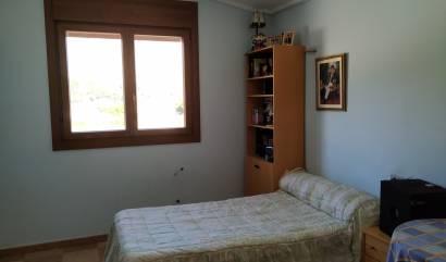 Revente - Villa - Petrer