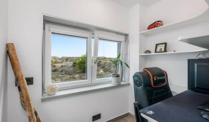 Revente - Villa - San Miguel de Salinas