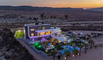 Revente - Villa - San Miguel de Salinas