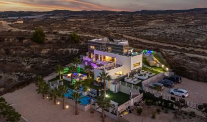 Revente - Villa - San Miguel de Salinas