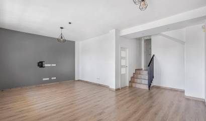 Revente - Villa - Torrevieja - Aguas Nuevas