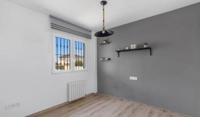 Revente - Villa - Torrevieja - Aguas Nuevas