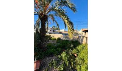 Revente - Villa - Torrevieja - Aguas Nuevas