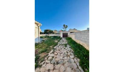 Revente - Villa - Torrevieja - Aguas Nuevas