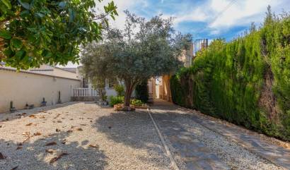 Revente - Villa - Torrevieja - El chaparral