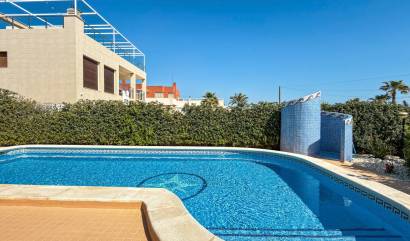 Revente - Villa - Torrevieja - La Mata