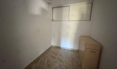 Revente - Villa - Torrevieja - Los balcones