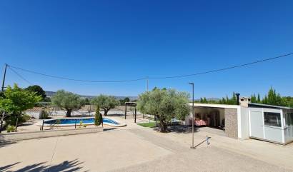 Revente - Villa - Yecla