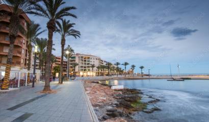 Sale - 1. Apartment / flat - Torrevieja Centro