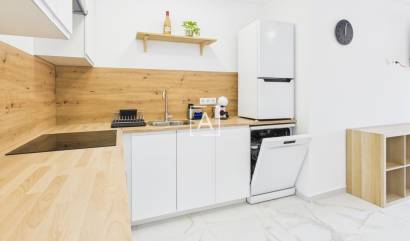 Sale - 1. Apartment / flat - Torrevieja Centro