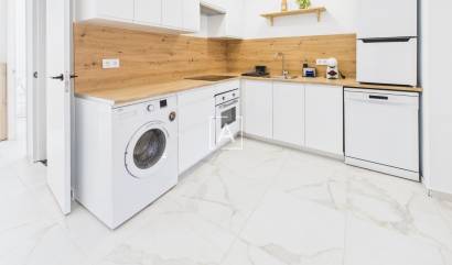 Sale - 1. Apartment / flat - Torrevieja Centro