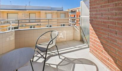 Sale - 1. Apartment / flat - Torrevieja Centro