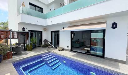 Sale - 4. House - Detached Villa - Los Montesinos - La Herrada