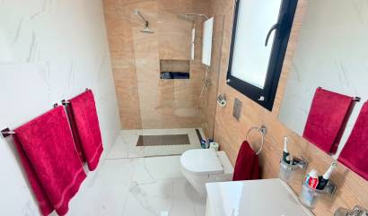 Sale - 4. House - Detached Villa - Los Montesinos - La Herrada