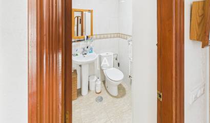 Sale - 4. House - Detached Villa - Pinar de Campoverde