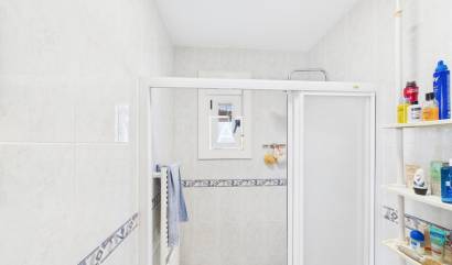 Sale - 4. House - Detached Villa - Pinar de Campoverde