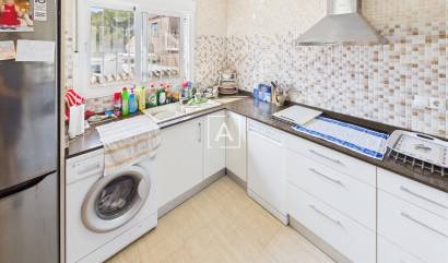 Sale - 4. House - Detached Villa - Pinar de Campoverde