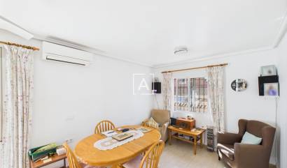 Sale - 4. House - Detached Villa - Pinar de Campoverde