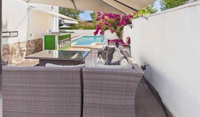 Sale - 4. House - Detached Villa - Pinar de Campoverde