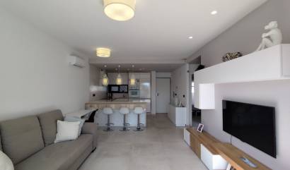 Sale - Apartment - El Raso