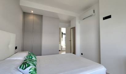 Sale - Apartment - El Raso