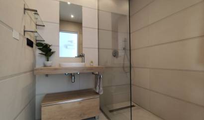 Sale - Apartment - El Raso