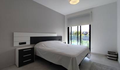 Sale - Apartment - El Raso