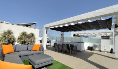 Sale - Apartment - El Raso