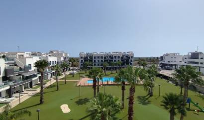 Sale - Apartment - El Raso