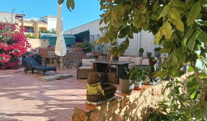 Sale - Apartment flat - Los Montesinos - La Herrada