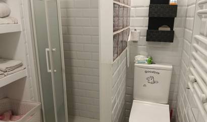 Sale - Apartment flat - Los Montesinos - La Herrada