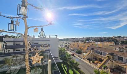 Sale - Apartment / Flat * - Orihuela Costa - Villamartín *