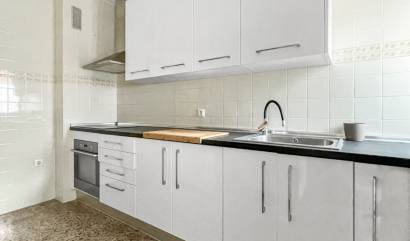 Sale - Apartment - Guardamar del Segura - Pueblo