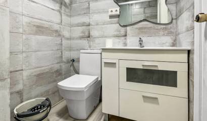Sale - Apartment - Guardamar del Segura - Pueblo