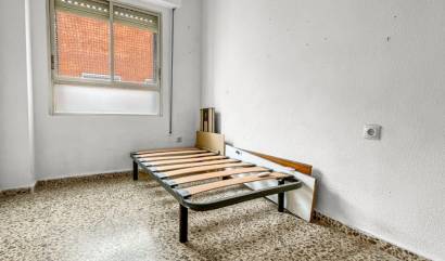 Sale - Apartment - Guardamar del Segura - Pueblo