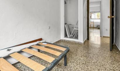 Sale - Apartment - Guardamar del Segura - Pueblo