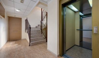 Sale - Apartment - Jacarilla