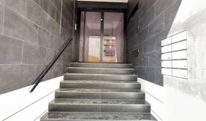 Sale - Apartment - Lo Pagan