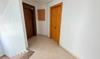 Sale - Apartment - Los Montesinos
