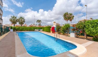 Sale - Apartment - Orihuela Costa - La Florida