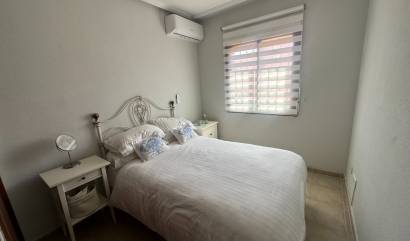 Sale - Apartment - Torrevieja - Aguas Nuevas