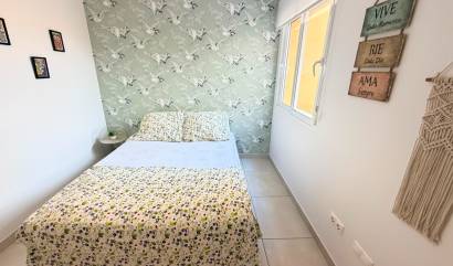 Sale - Apartment - Torrevieja - Aguas Nuevas