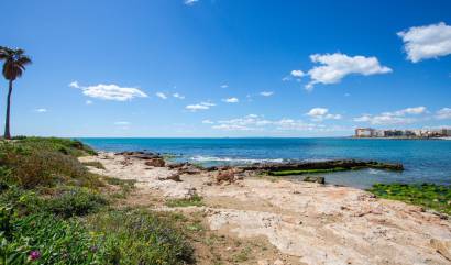 Sale - Apartment - Torrevieja - Centro - Muelle Pesquero