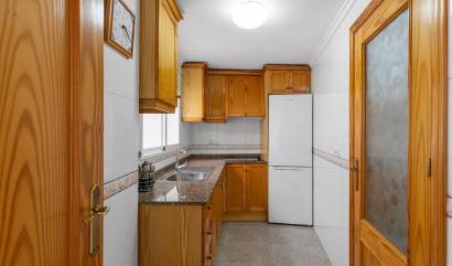 Sale - Apartment - Torrevieja - Centro