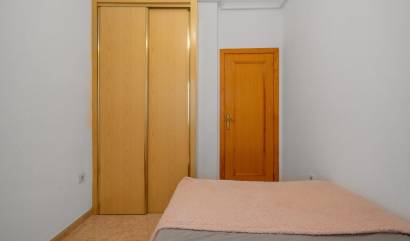 Sale - Apartment - Torrevieja - Centro