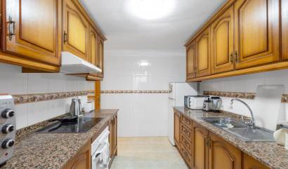 Sale - Apartment - Torrevieja - Centro