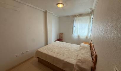 Sale - Apartment - Torrevieja - Centro